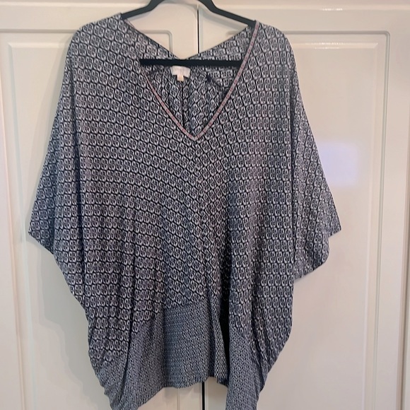 Umgee top - Picture 1 of 6